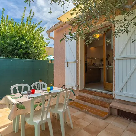 펜션 Les Mimosanes-4 By Interhome 봄레미모사